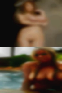 I'm a horny large women big text whore!!!