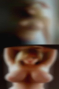 Curcumsized wanna sex naked have 8 +8 inch.
