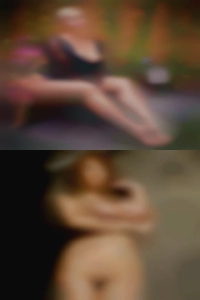 Either on cam horny women or in per.